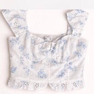 Hollister Blue and White Floral Blouse